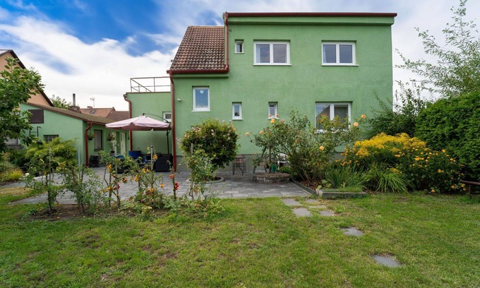 Kolin 2 House | Beautiful private villa for 5 people with WIFI, TV, terrace and pets allowed