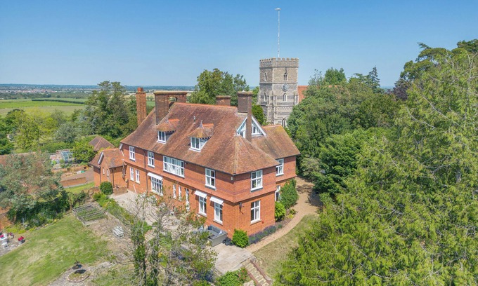Purleigh House | Beautiful Family-Friendly Victorian Rectory in a Peaceful Village