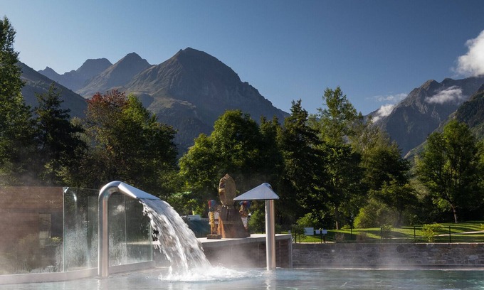 Genos Apartment | Beautiful flat in the heart of the resort of Val Louron