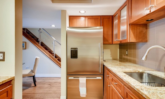 Cherry Creek Condo | Beautiful fully furnished condo in heart of Cherry Creek