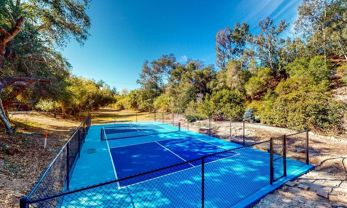 Fallbrook House | Beautiful Gated Ranch Home on 12+ Acres - Big Koi Pond, Pickleball, Fireplace