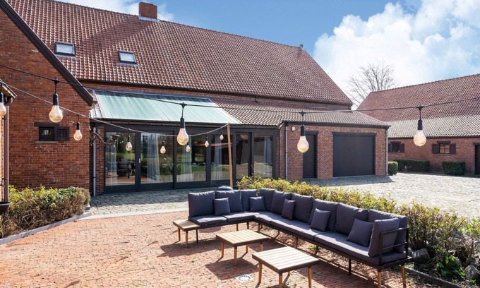 Merksplas House | Beautiful holiday home in Merksplas with garden