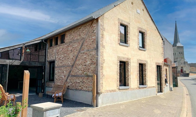 Riemst House | Beautiful holiday home in the village of Riemst