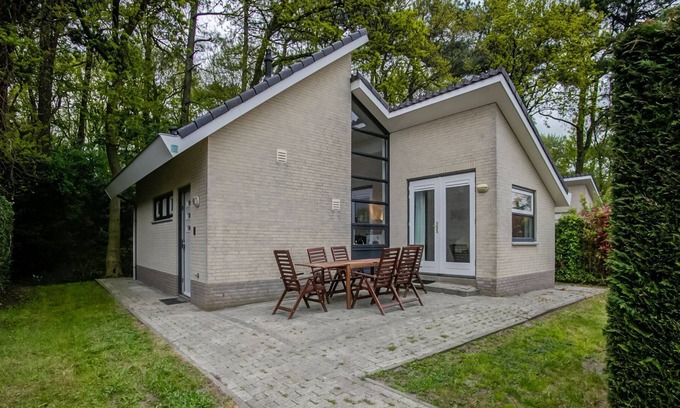Schoorldam House | Beautiful holiday home in Schoorl with a terrace