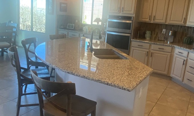 Dove Mountain House | Beautiful home Del Webb Dove Mountain Marana Az.