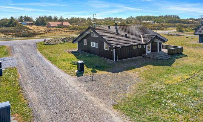 Lodbjerg Hede House | Beautiful home in Ringkøbing with sauna