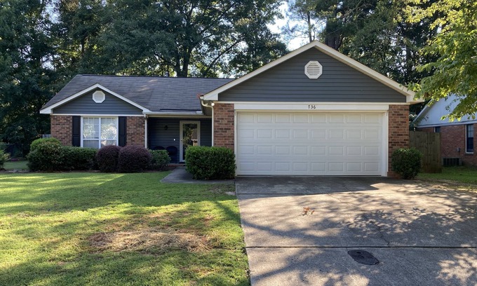 Aiken House | Beautiful home just minutes from Aiken’s most popular destinations
