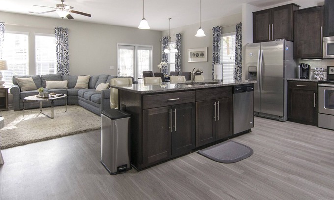 Bluffton House | ~BEAUTIFUL HOME NESTLED IN THE PERFECT TOWN~
