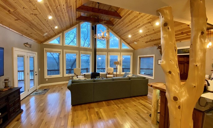 Norfork House | Beautiful home overlooking the river. Rivers, lake, hiking, off-roading nearby.
