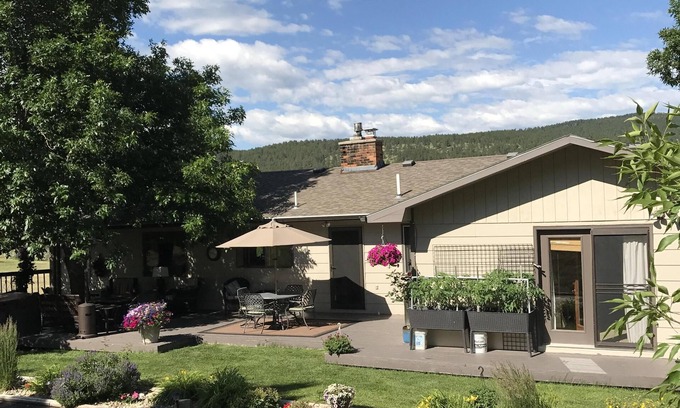 Sturgis House | Beautiful Home.Perfect Location
