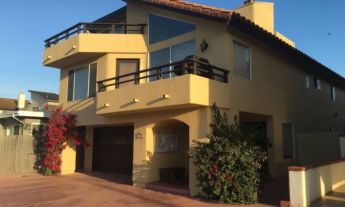 Oxnard Shores House | Beautiful Home.Walk a Little.Save a Lot of $