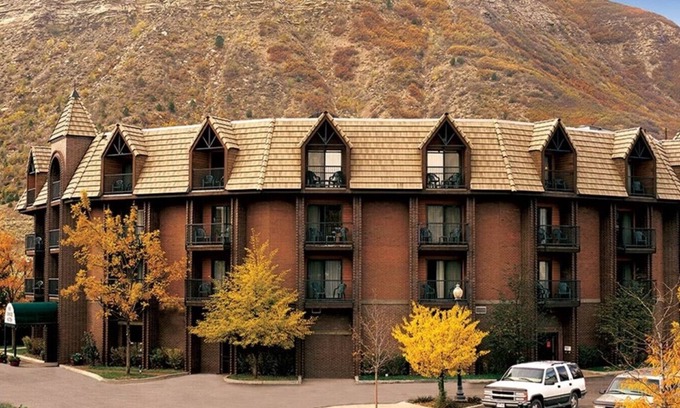 Historic Downtown Durango Apartment | Beautiful Hotel in Durango 1BD