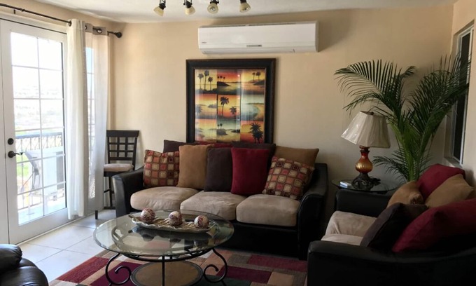 Tijuana House | Beautiful House! 5 Minutes from the airport! (2)