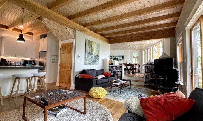 Saint George House | Beautiful house, big tides, magical setting. Year round retreat.
