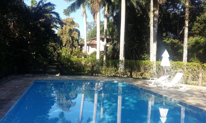 Barra do Sahy House | Beautiful house in gated community with large recreation area, tennis court.