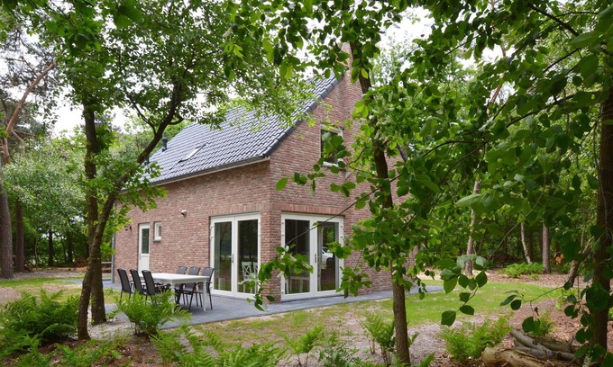 Baarle-Nassau House | Beautiful house in Baarle-Nassau on a large forest plot