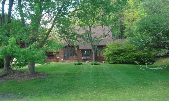 Crystal Beach House | Beautiful house minutes from Lake Bomoseen - Dogs Welcome