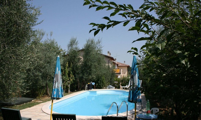 Marciano della Chiana Apartment | Beautiful apartment for 6 people with A/C, pool, TV, terrace and parking, close to Arezzo