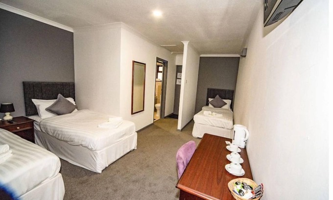 Papworth Everard House | Beautiful Iway Inn hotel