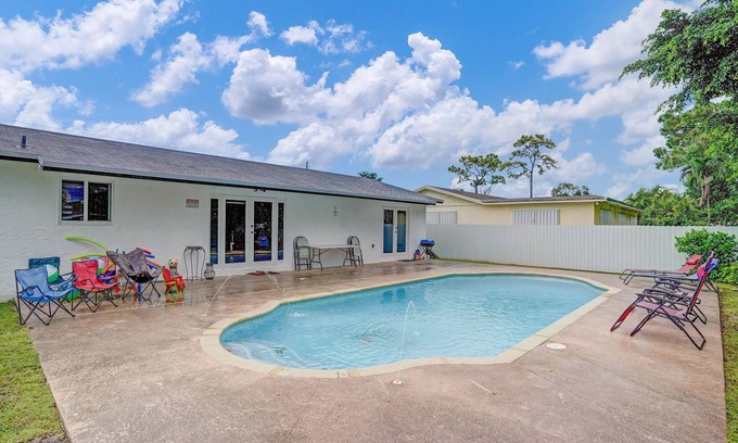Miami Gardens House | Beautiful jewel in Miami Gardens with Heated Pool