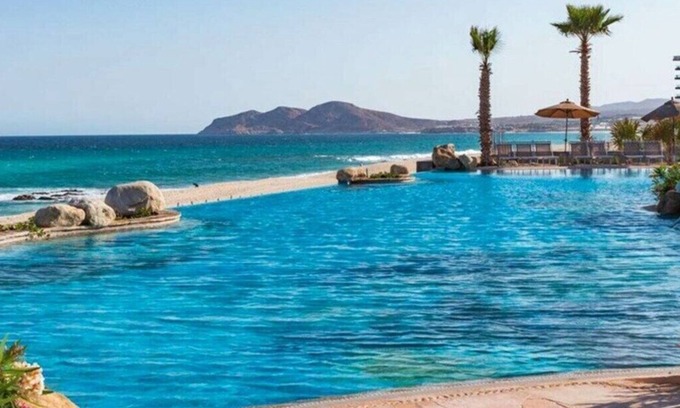 El Zacatal Resort | Beautiful La Valencia Newest Resort of the Villa Group with a Lazy River.