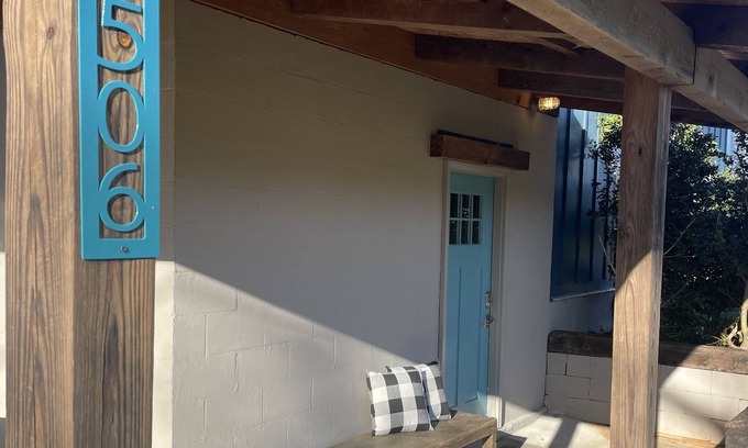 Norwood House | Beautiful Lake view, Family Friendly Lake House in Cove.