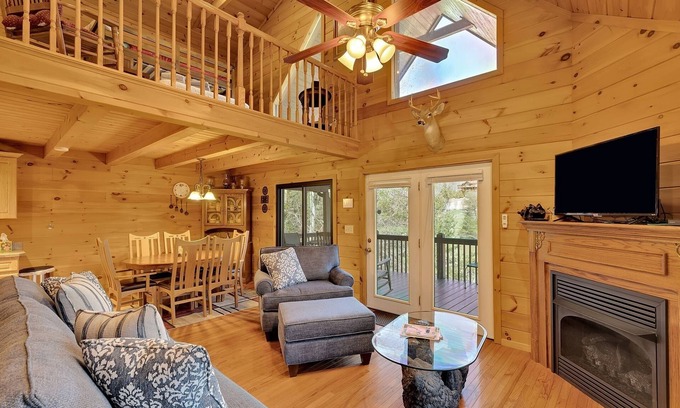 Laurel Lakes Cabin | Beautiful Lakefront Log Cabin On Peaceful Laurel Lake - Lake Lure Area by Sunscape Property Management