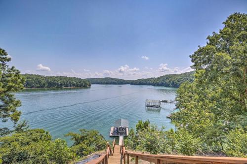 Woodstock Apartment | Beautiful Lakefront Studio Dock, Fire Pit, Kayak