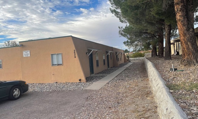 Mesilla Park Apartment | Beautiful little Magnolia in Las Cruses