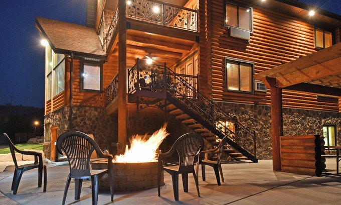 Coalville House | BEAUTIFUL LOG HOME - CLOSE TO PARK CITY