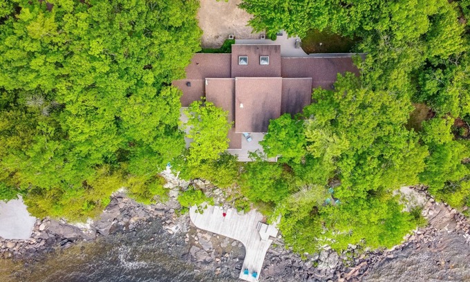 Georgian Bay Cottage | Beautiful Luxury Lake Front Cottage Georgian Bay
