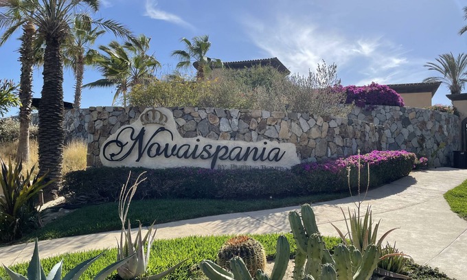 Bouvet Island Villa | Beautiful Mexican villa at Cabo San Lucas for large group getaway. Sleeps 12.
