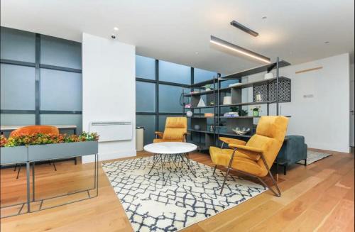 Fairfield Apartment | Beautiful Modern Central Croydon Apartment