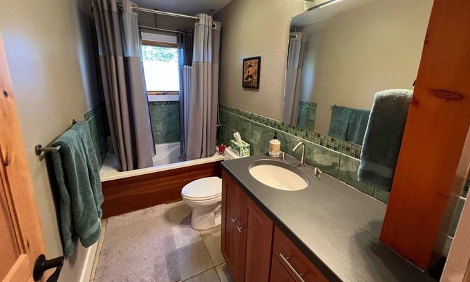 Coal Creek Canyon House | Beautiful modern mountain retreat between Denver & Boulder-WiFi, patios, views!