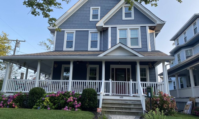 Asbury Park House | Beautiful modern Victorian home with a 14’x21’ Inground salt water pool.