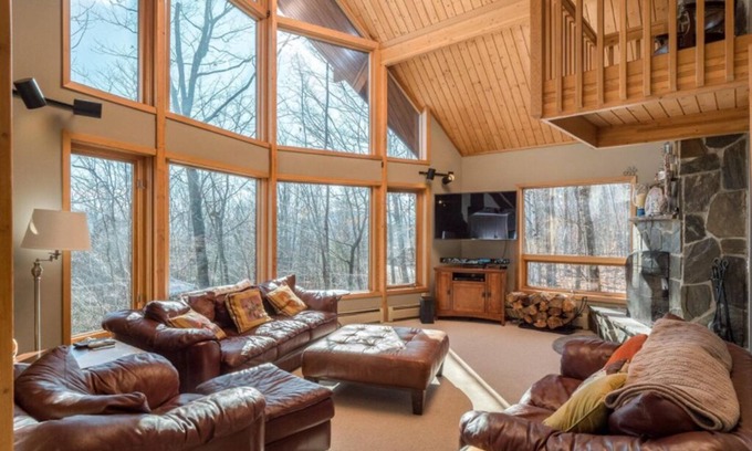 Sunday River Area House | Beautiful Mountain Home - Next to Sunday River