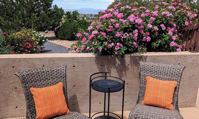 North Albuquerque Acres House | Beautiful mountain and city views from this private Casita