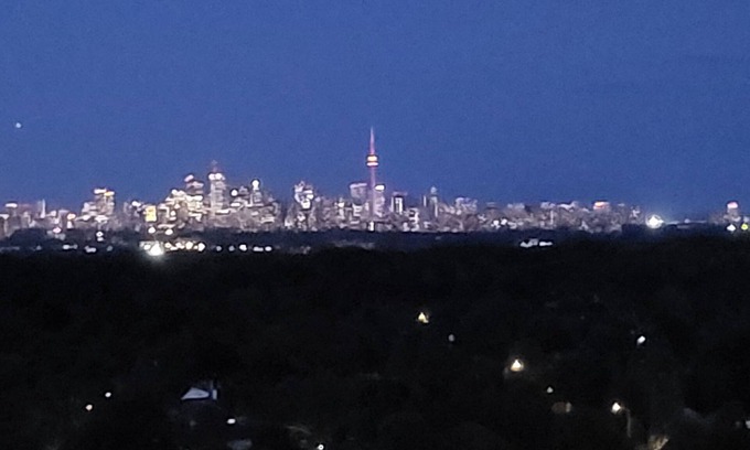 Etobicoke Apartment | Beautiful & New 1Bedroom retreat!
