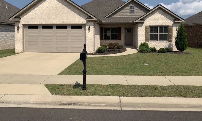Northport House | Beautiful New Home close to University of Alabama!