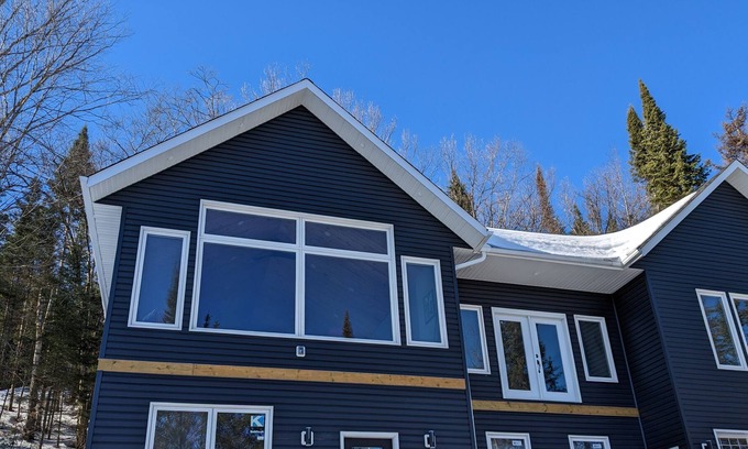 Lake of Bays Cottage | Beautiful Newly Built Muskoka Waterfront Cottage