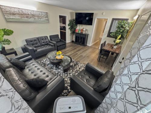 North Park Apartment | Beautiful North Park Getaway