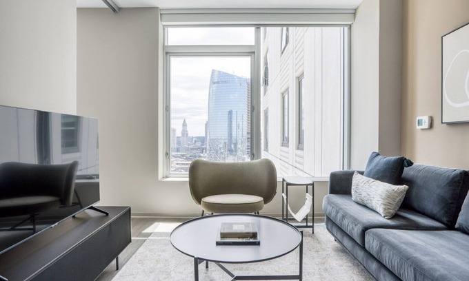 West End Apartment | Beautiful North Station 1BR w/Gym & W/D, near TD Garden, by Blueground