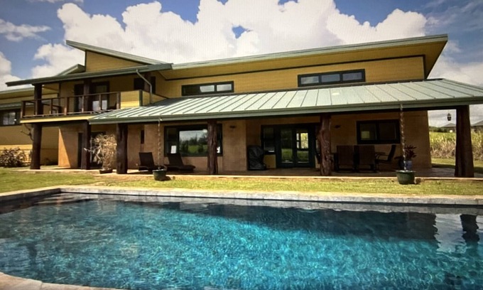 Pepeekeo House | Beautiful Oceanfront Estate with heated saltwater pool, Hamakua Coast Acreage.