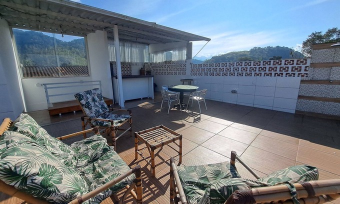 Mambucaba House | Beautiful penthouse 50m from Mambucaba Beach, Paraty
