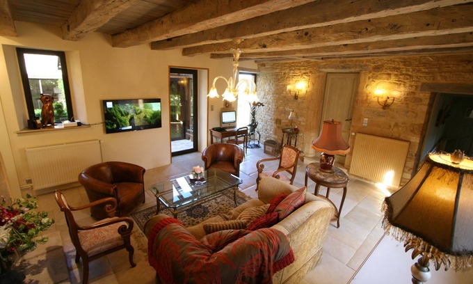 Tamnies House | Beautiful Perigourdine house 12 km from Sarlat, Montignac-Lacaux, Les Eyzies