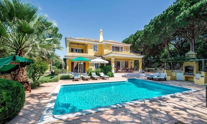 Quinta do Lago Villa | Beautiful Portugal Villa | 4 Bedrooms | Villa Gemstone | Private Pool & BBQ |.