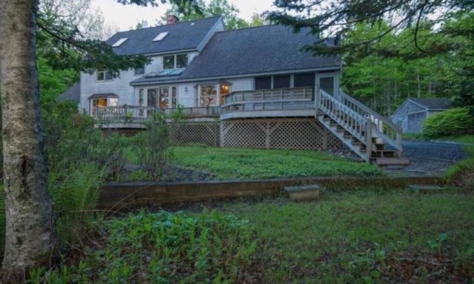 North Brooklin Ski Chalet | Beautiful Post and beam home right on Blue Hill Bay