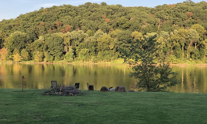 Bakerton House | beautiful Potomac riverfront