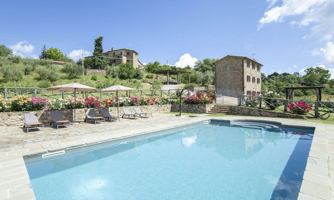Bivio Lugnano Villa | Beautiful private villa for 7 guests with WIFI, private pool, TV, patio and parking