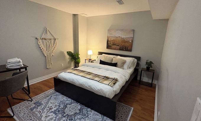 Brampton Apartment | Beautiful Priv. bsmt 2B 1Bath apartment w/parking